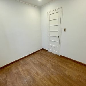 Alquiler Apartamento 2 Dormitorios Patio Centro Montevideo St