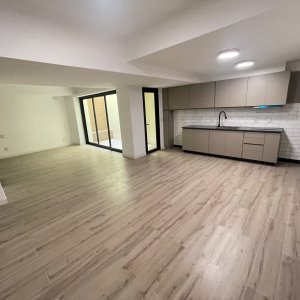 Alquiler Apartamento Monoambiente Patio Interno Ciudad Vieja Montevideo St