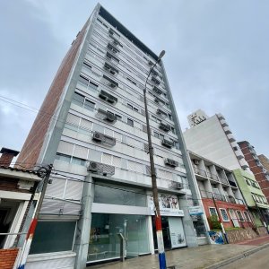 Alquiler Apartamento 2 Dormitorios Balcon Garaje La Blanqueada Montevideo St