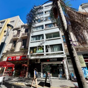Alquiler Apartamento Monoambiente Ciudad Vieja Montevideo E
