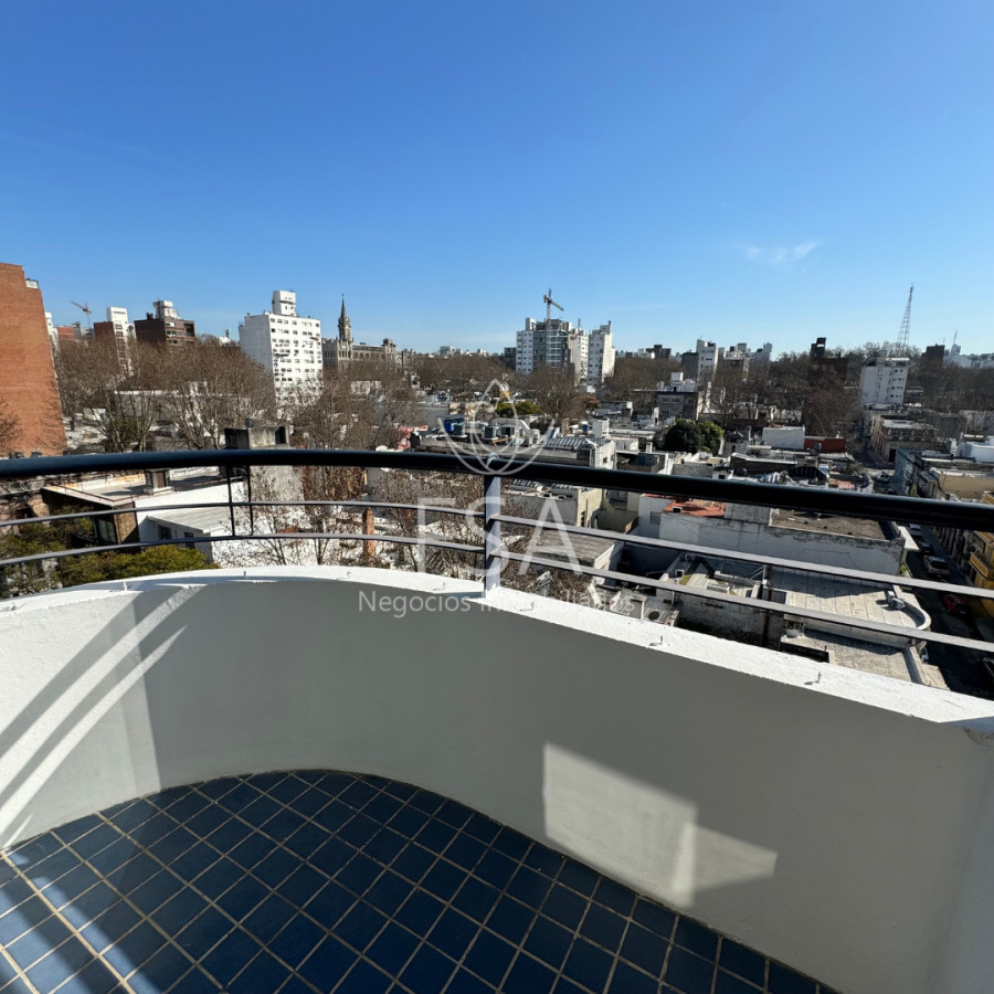 Venta Apartamento 2 Dormitorios, Terraza, 2 baños, Piso 8, Parque Rodó, Montevideo G