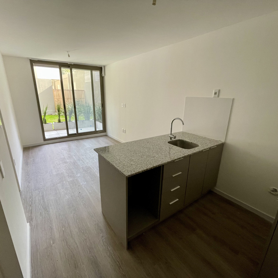 Venta Apartamento 1 Dormitorios A Estrenar Con Patio Parque Batlle Montevideo St
