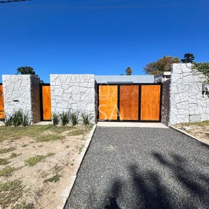 Alquiler Casa PH 1 Dormitorio 1 Baño Patio Parrillero Médanos de Solymar Sur F 