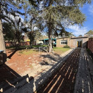 Venta Casa 2 Dormitorios 1 Baño Barbacoa Parque del Plata Norte Costa de Oro Canelones G