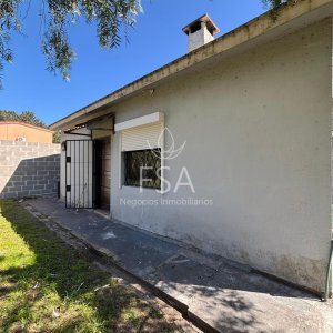 Alquiler Casa 2 Dormitorios Fondo Estufa a leña Pinar Norte Canelones F