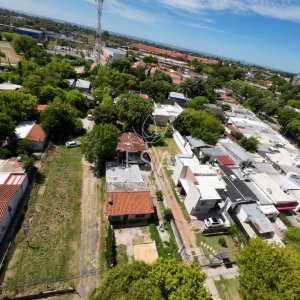 Venta Terreno Con Mejoras Casa Deposito Apartamento Carrasco Montevideo G