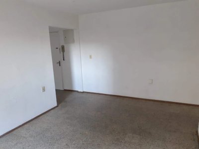 Se alquila apartamento de 2 dormitorios , Malvin