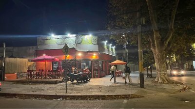 Venta de llave comercial de pizzeria 