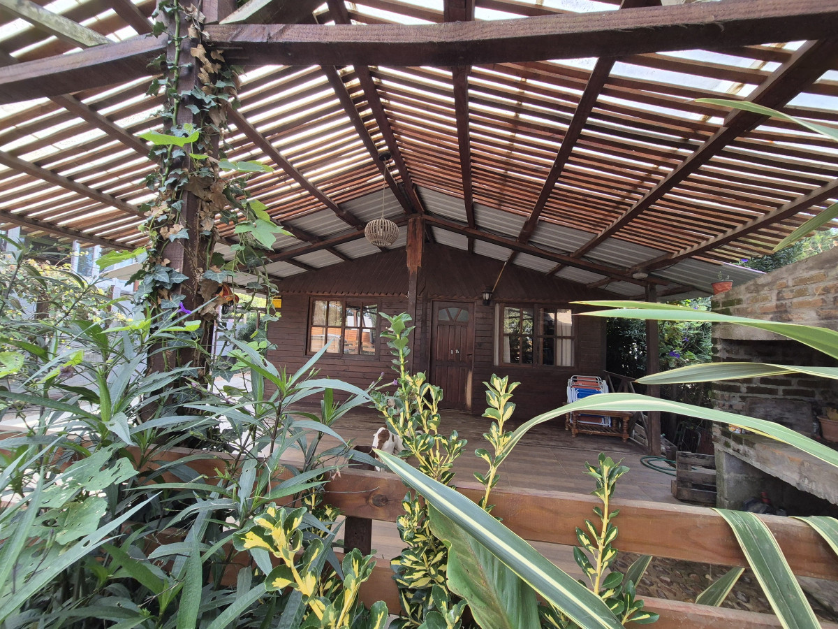 Casa en Venta Piriápolis Playa Grande 2 dormitorios 1 baño.