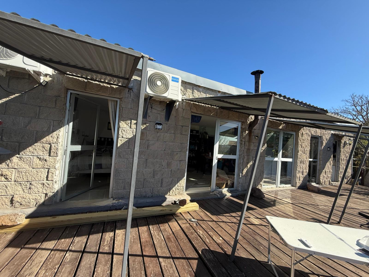 Casa 2 dormitorios Cerro del Burro