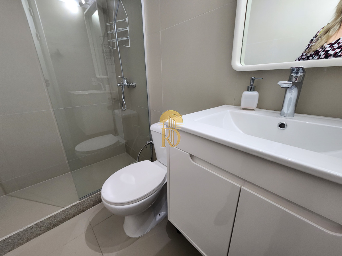 Punta del este tu lugar cerca del puerto. -id-125-5