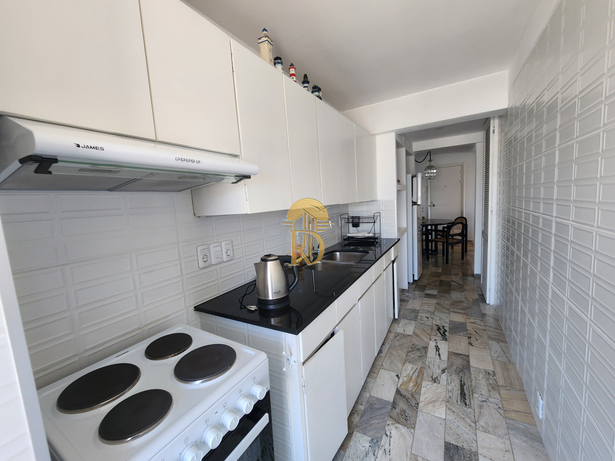 Punta del este tu lugar cerca del puerto. -id-125-8