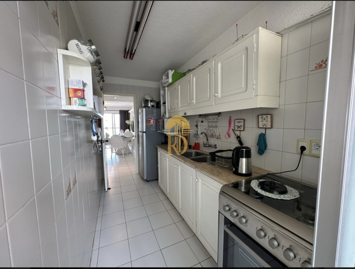 Oportunidad apartamento frente al emir -id-449