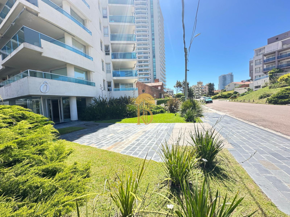 Apartamento en parada 6 de la brava -id-410