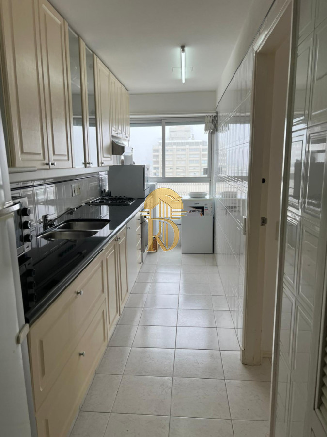 Venta en península piso alto -id-400-7