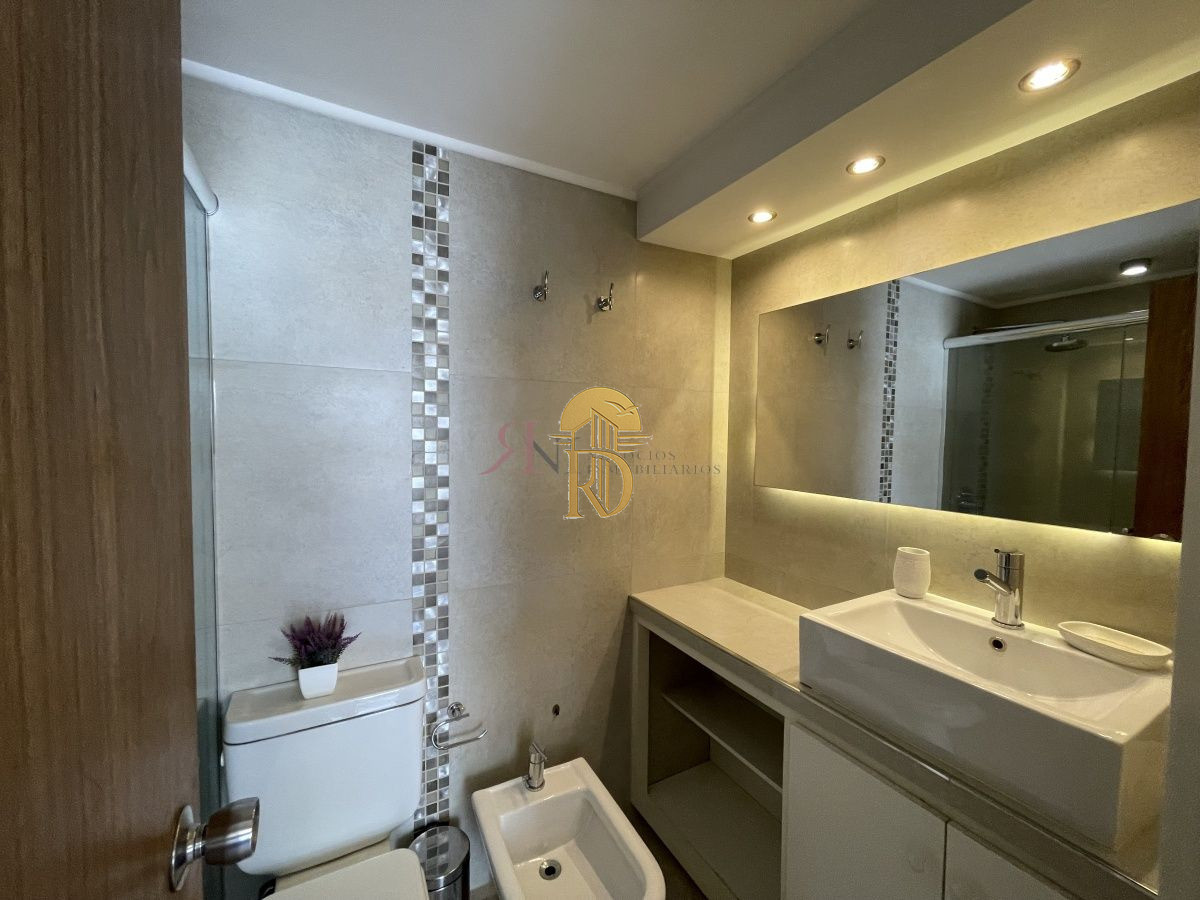 frente al puerto de punta del este -id-181-7