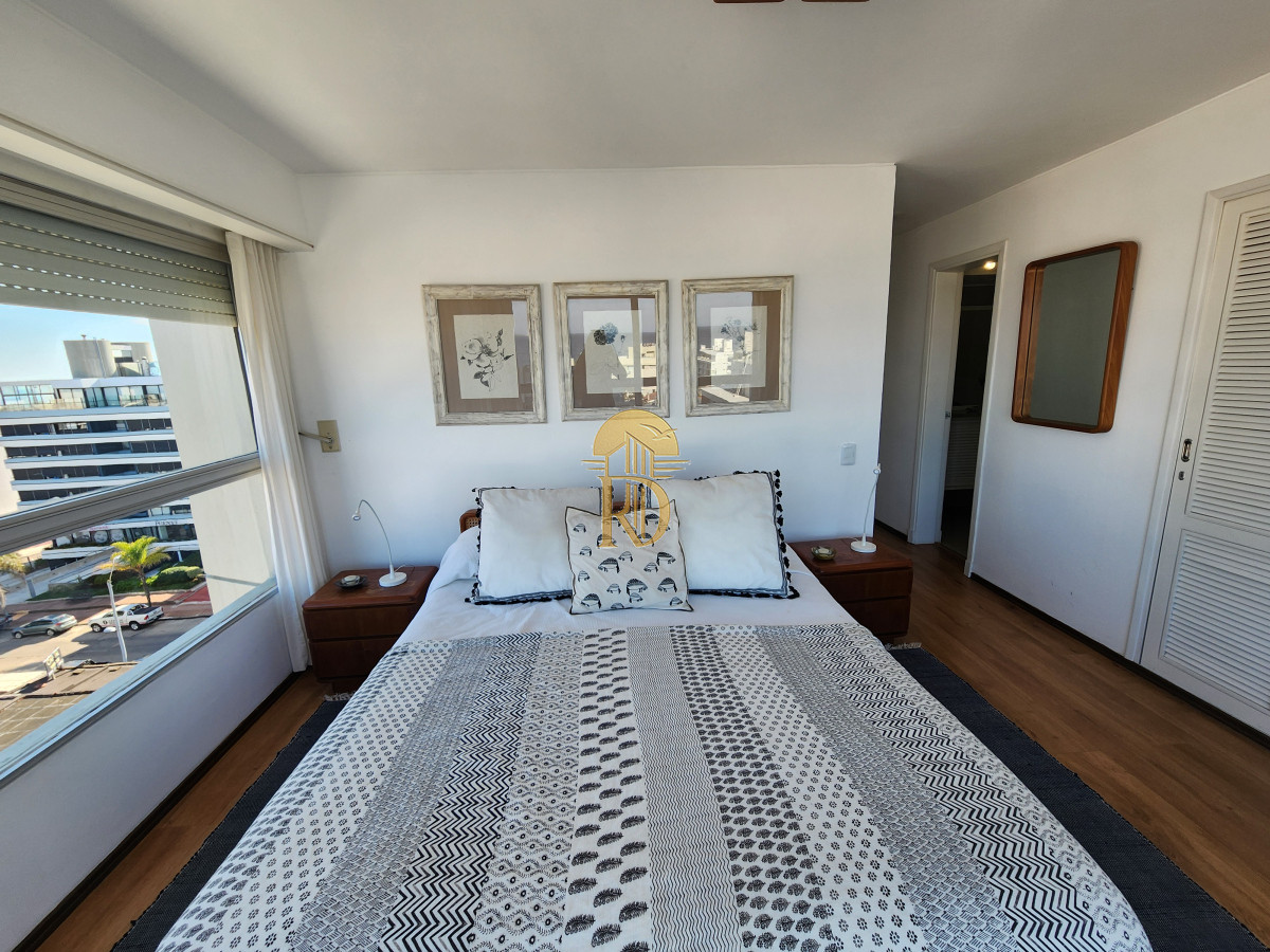 Punta del este tu lugar cerca del puerto. -id-125-6