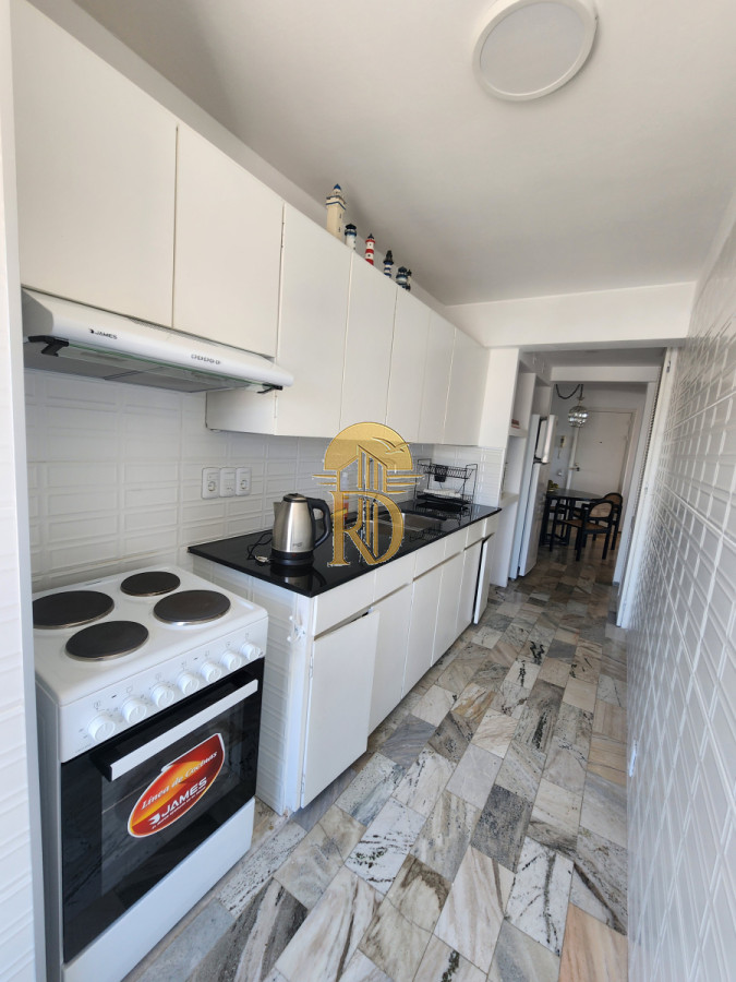 Punta del este tu lugar cerca del puerto. -id-125-9