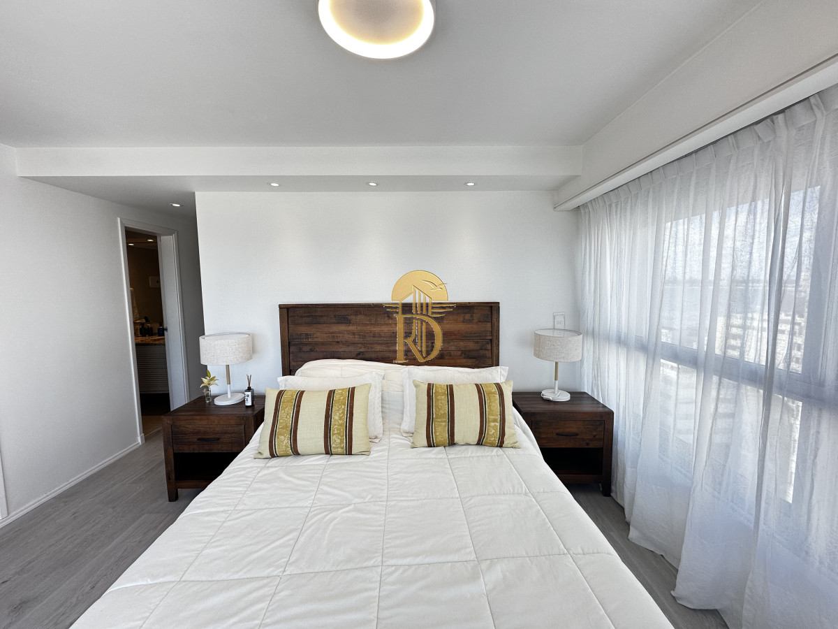 Apto a metrs del puerto Alquiler de verano de 2025 -id-402-20