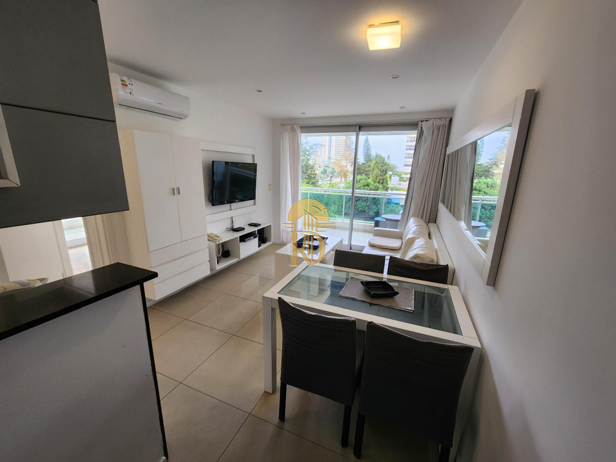 apartamento en av chiverta a metros del mar ! -id-23-1