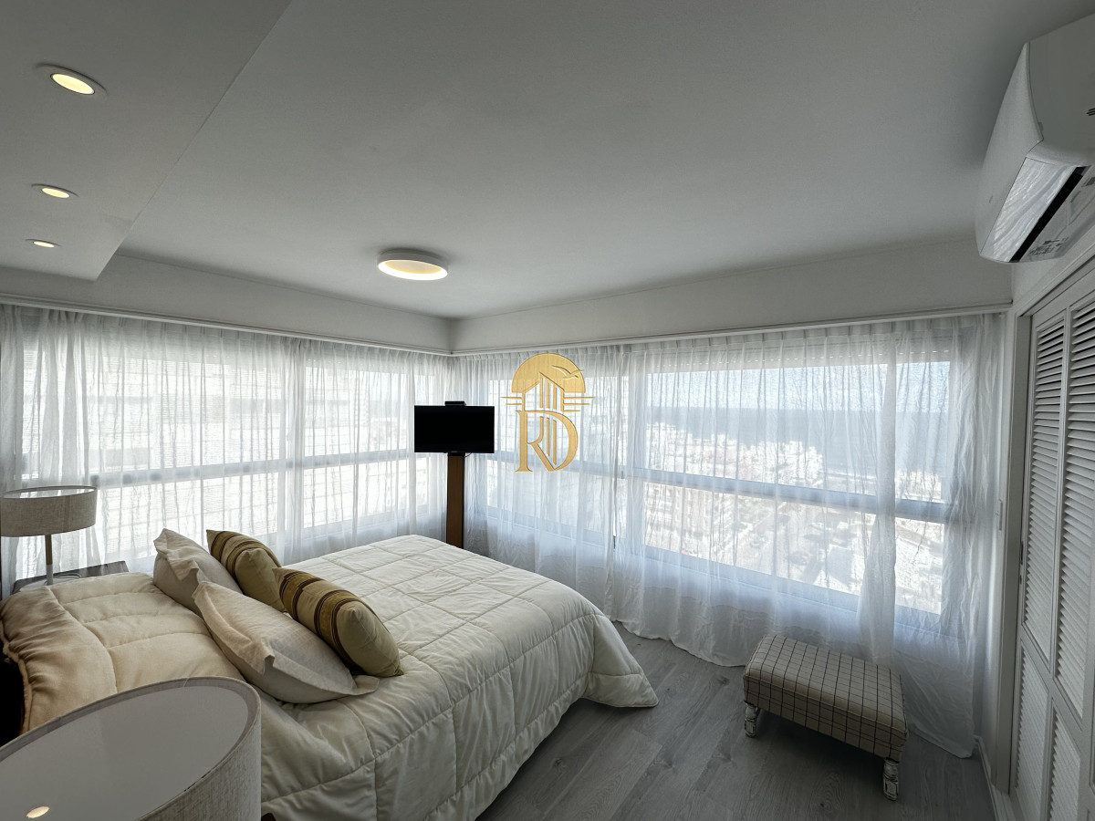 Apto a metrs del puerto Alquiler de verano de 2025 -id-402-23