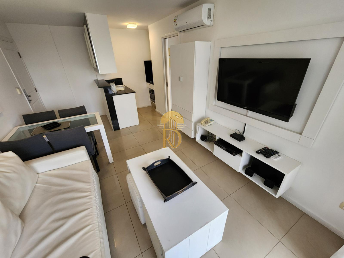 apartamento en av chiverta a metros del mar ! -id-23-0
