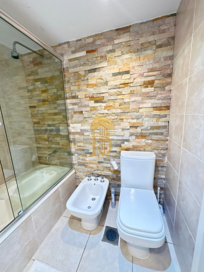 Apartamento en parada 6 de la brava -id-410