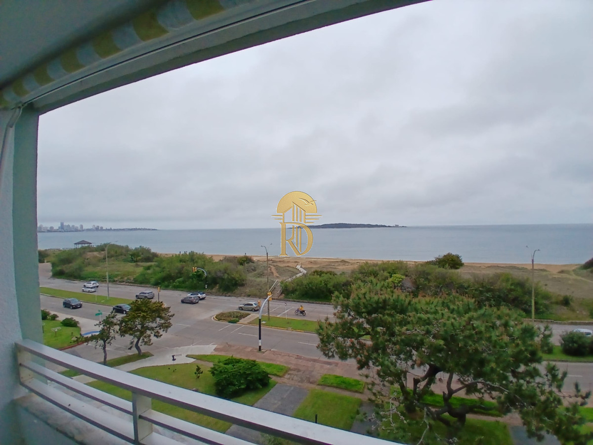 VENTA APTO PRIMERA LINEA MANSA -id-532-7