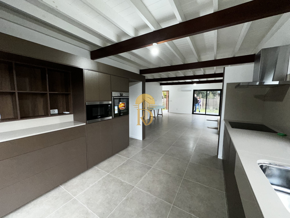 CASA A ESTRENAR EN VENTA -id-263-22