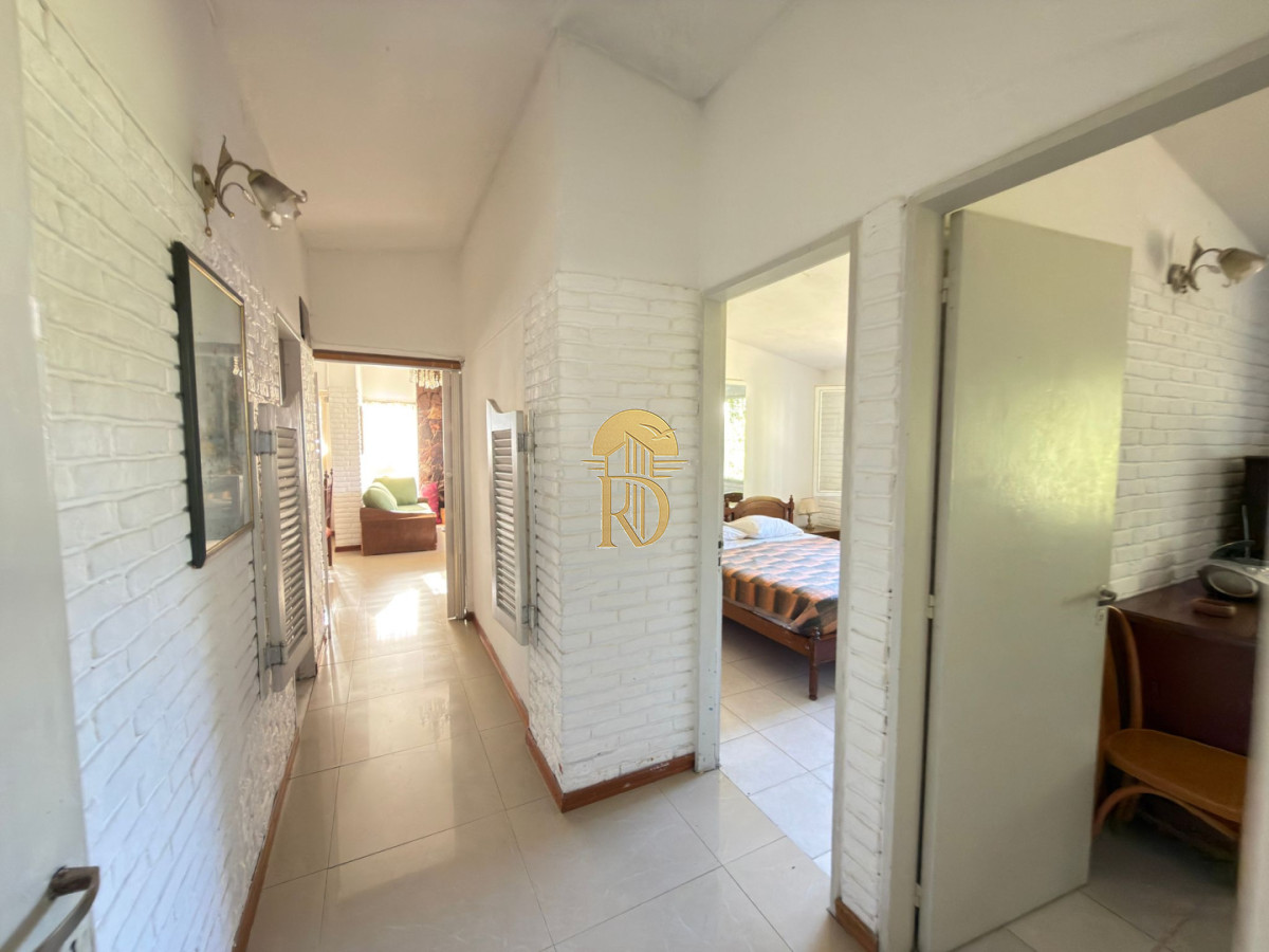 Casa en venta en uno de los mejores lugares de punta del este -id-765-9