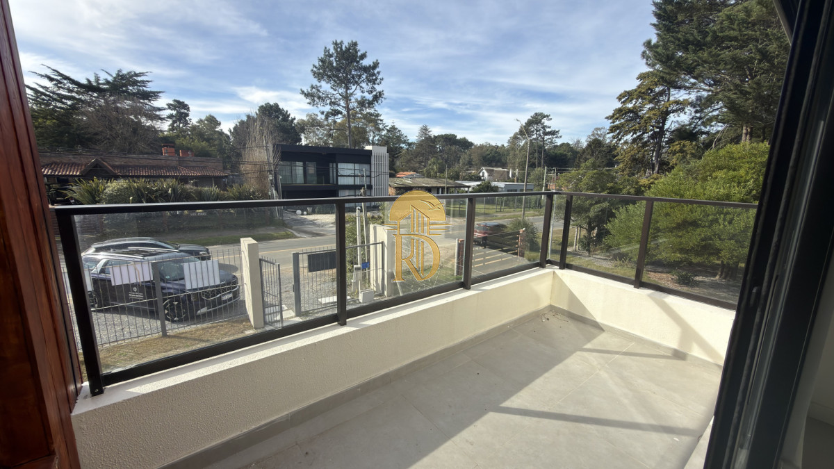 Casa en parada 32 mansa a estrenar -id-921-15