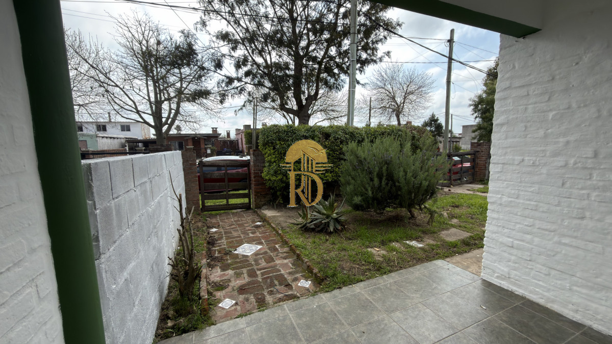 casa en venta bario biarritz -id-1041-5