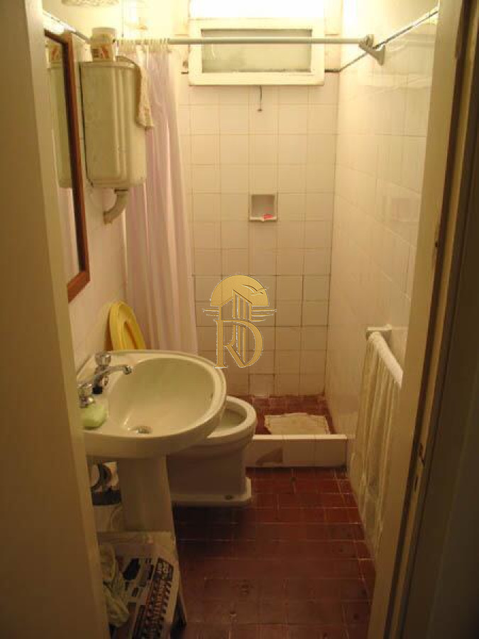 Disponible en enero para al menos 6 personas. -id-249-11