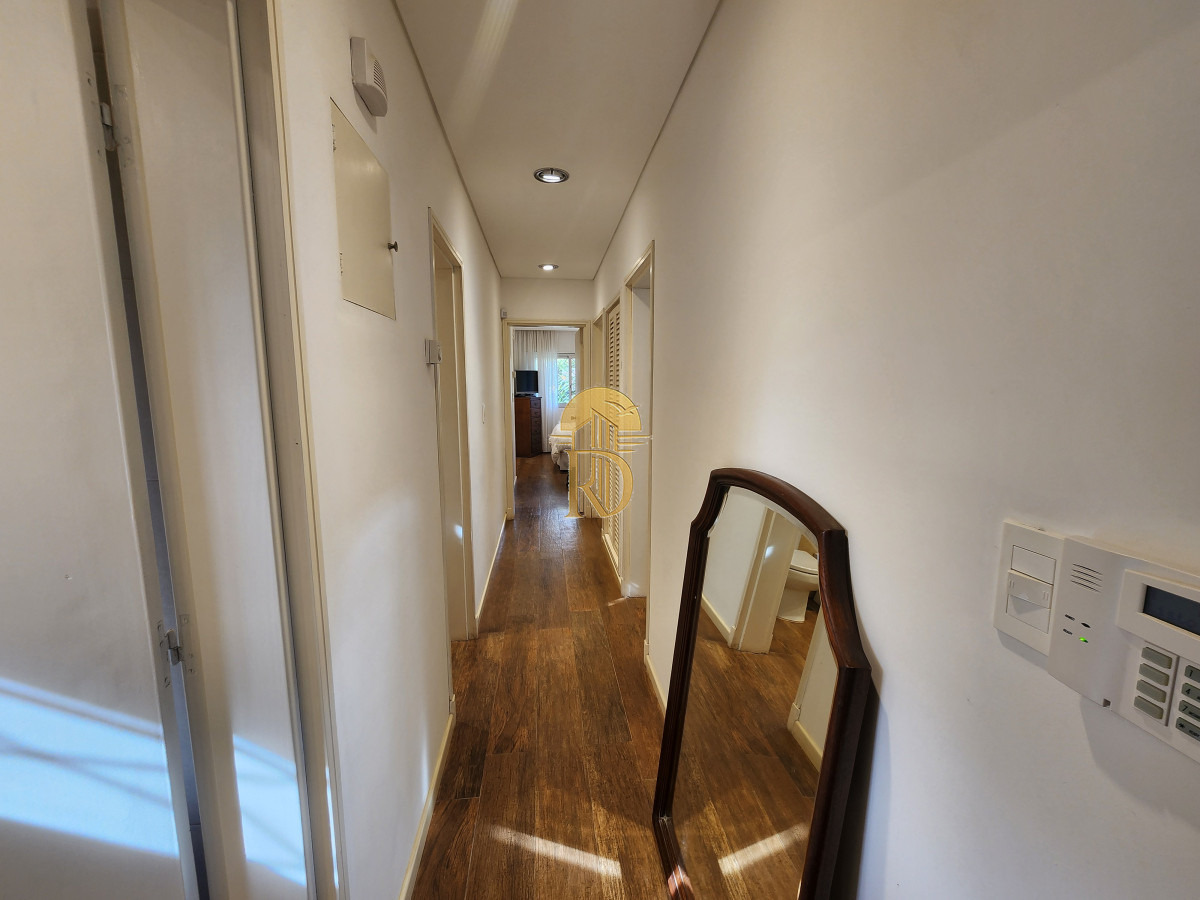 casa en barrio cantegril, un lugar para vivir y soñar -id-268-49