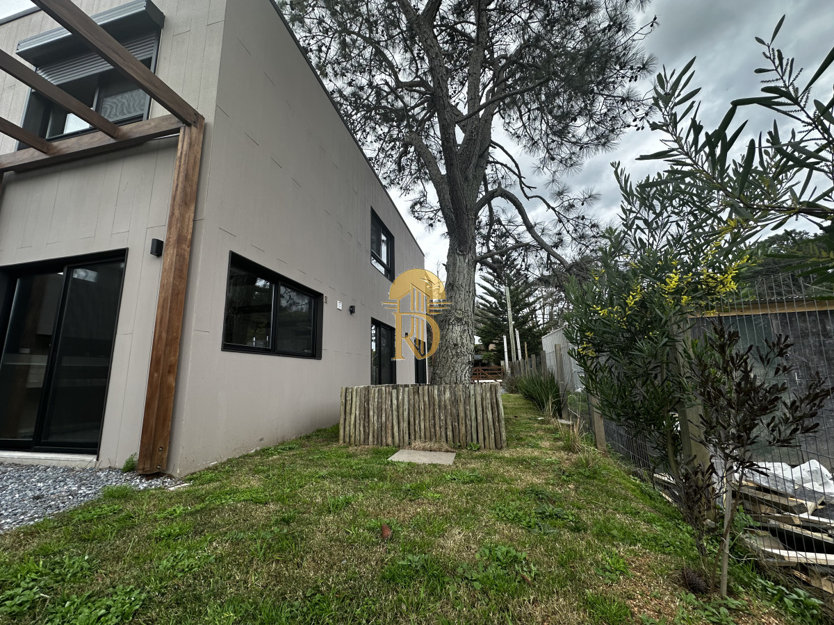 CASA A ESTRENAR EN VENTA -id-263-27