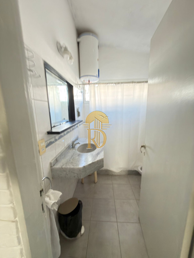 Casa en venta en uno de los mejores lugares de punta del este -id-765-10