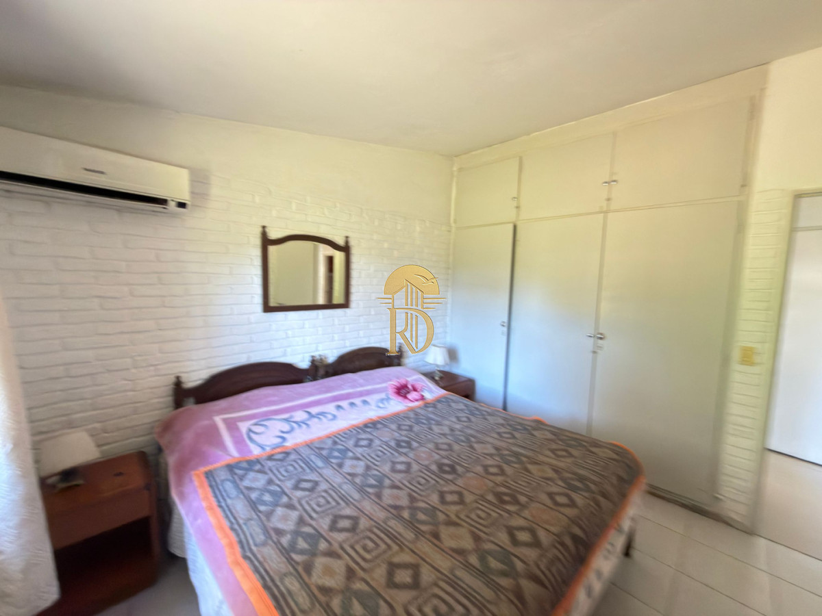 Casa en venta en uno de los mejores lugares de punta del este -id-765-11