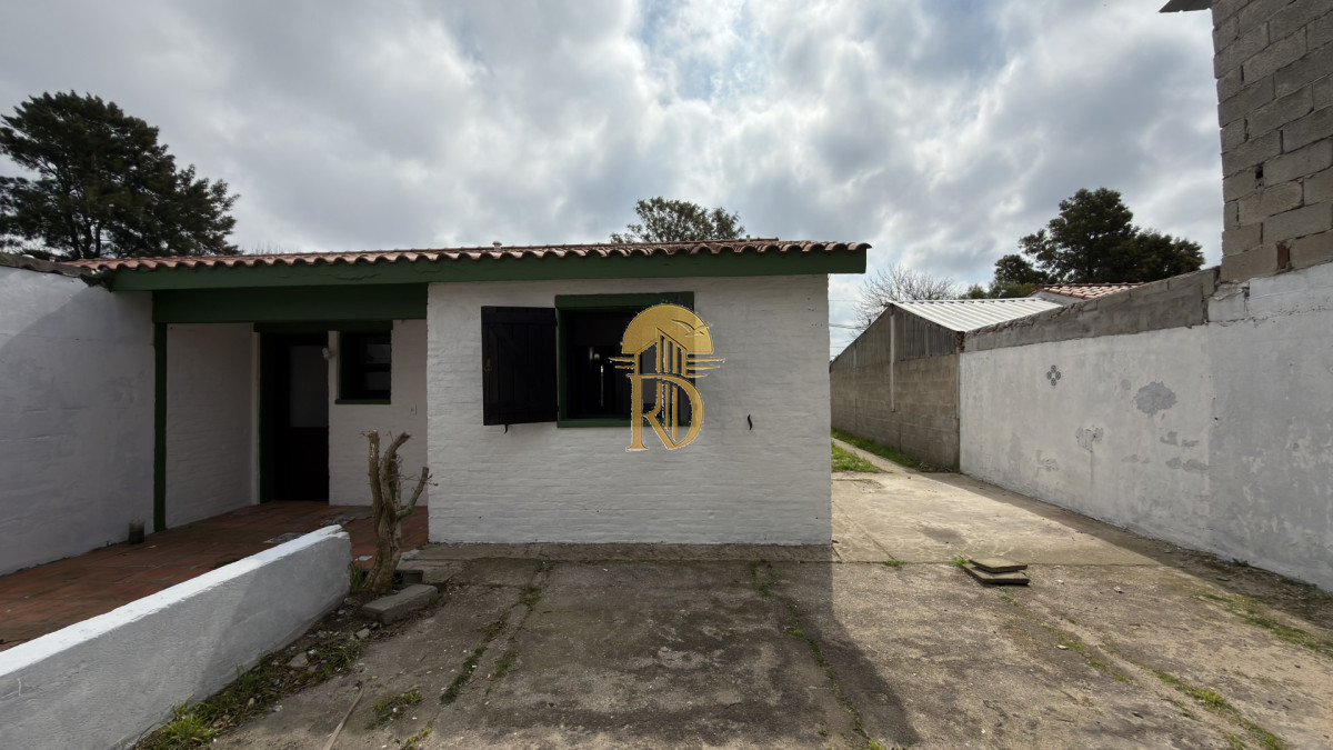 casa en venta bario biarritz -id-1041-9