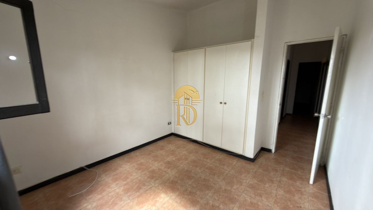 casa en venta bario biarritz -id-1041-19