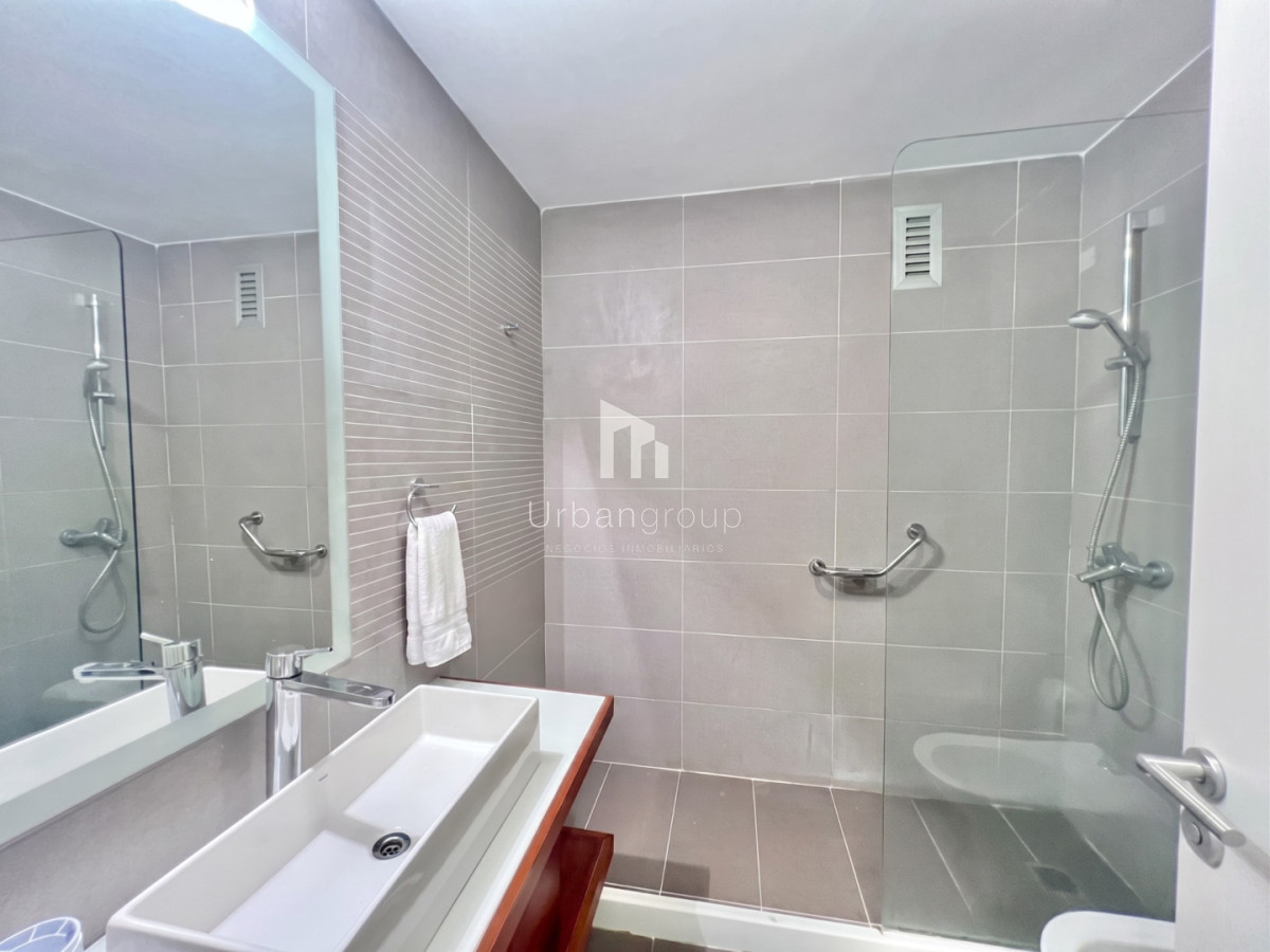 Venta Apartamento 3 Dormitorios en Península Punta del Este 4