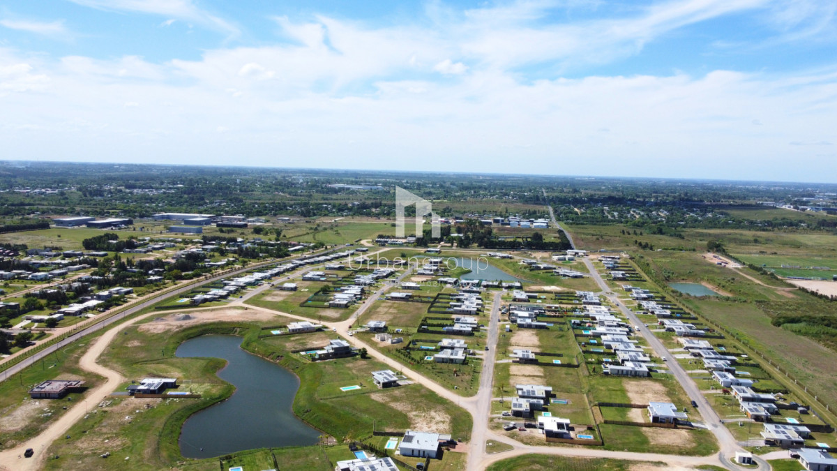Terreno al Lago en Venta Barrio Privado La Juana