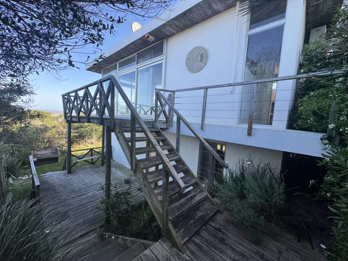 Casa en venta en Punta Rubia - A metros del mar