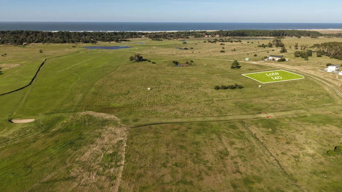 Serena Golf Lote 140