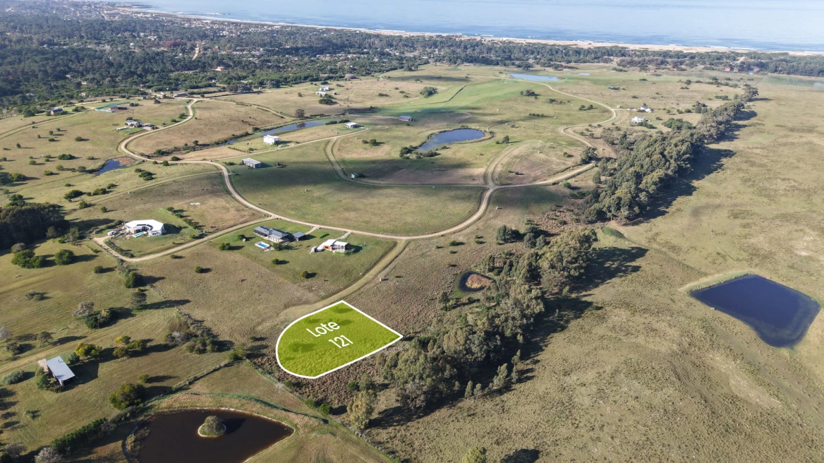 Serena Golf Lote 121 - La Paloma