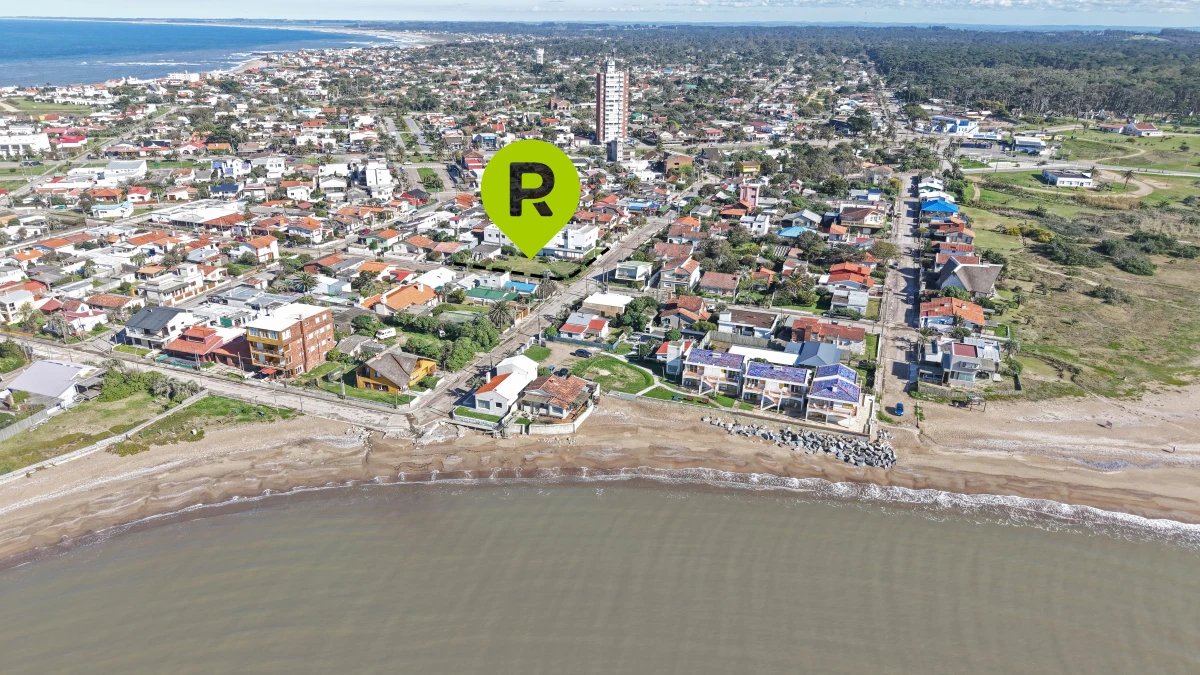 Propiedad en venta en La Paloma con 24 habitaciones y múltiples posibilidades de desarrollo