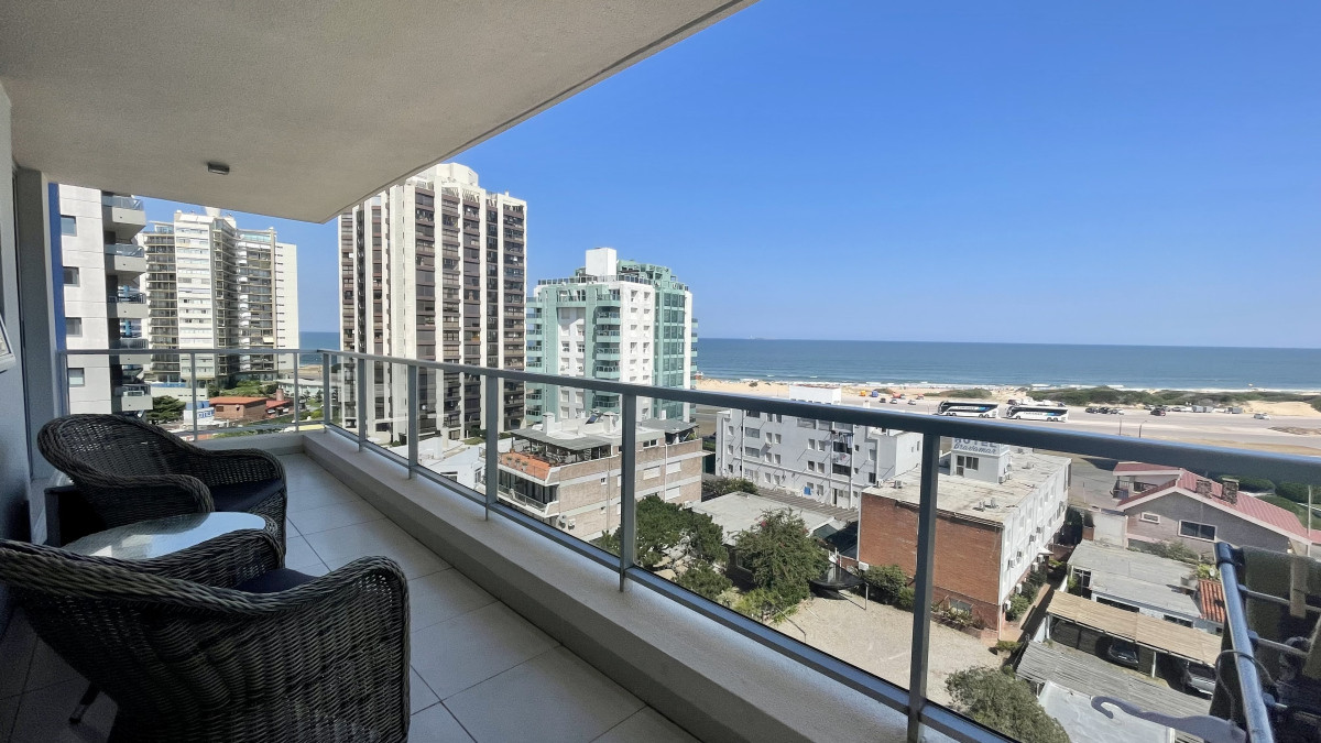 Apartamento en venta 2 Dormitorios Punta del Este 