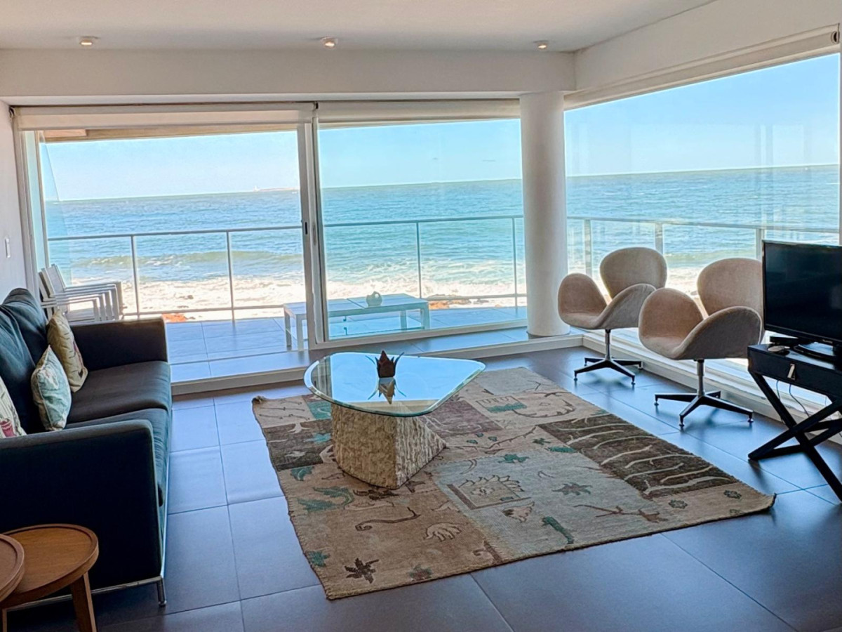 VISTA ÚNICA AL MAR, DOS SUITES, AMENITIES DE LUJO Y GRAN UBICACIÓN