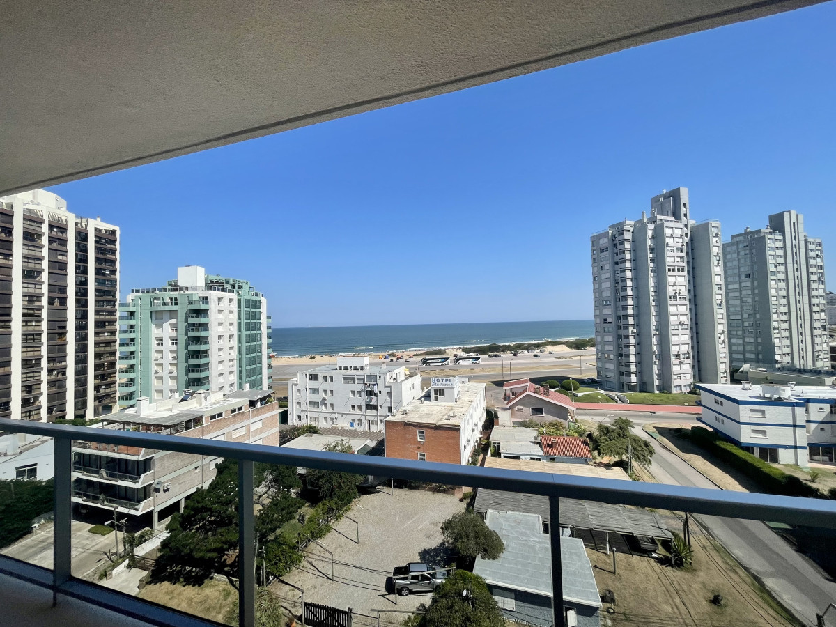Venta Apartamento con vista al mar playa Brava Punta del Este 