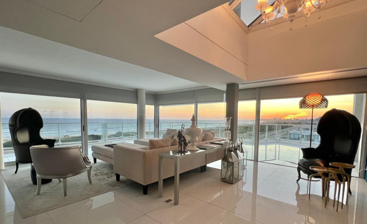 Penthouse Mythos