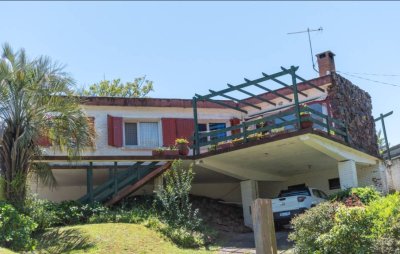 Venta Casa en playa Mansa Punta del Este Vista al Mar